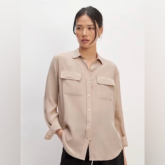 Moda International Long sleeve button down - Picture 1 of 2